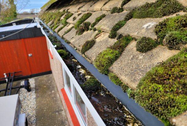 Ashford Kent gutter cleanign speacialist