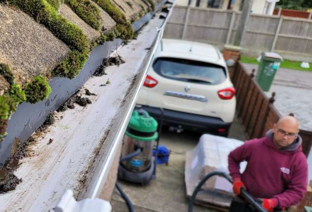 Gutter cleaning Kent