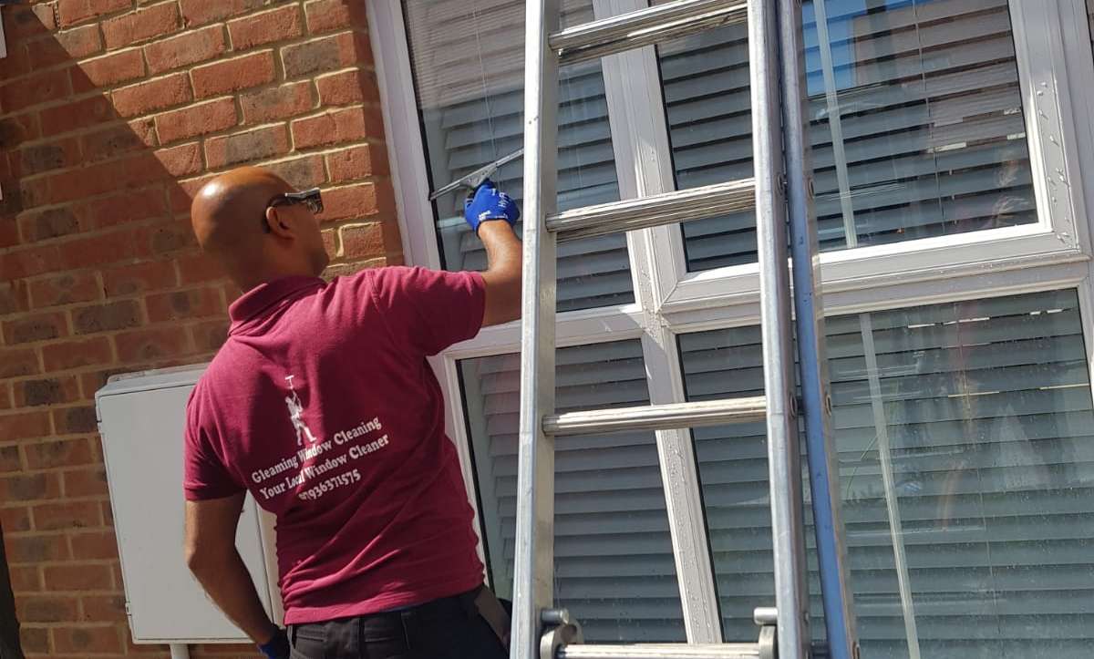 window cleaner Kent