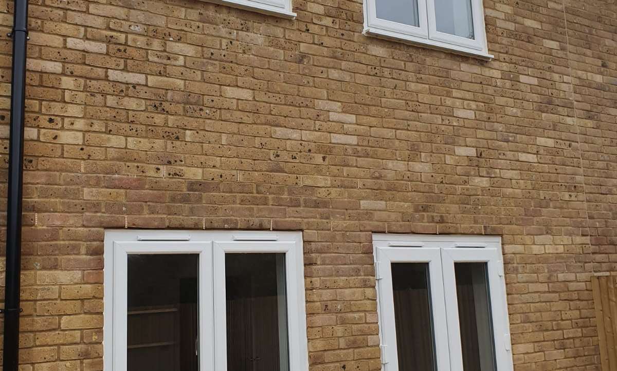 cleaning prevent glass damage