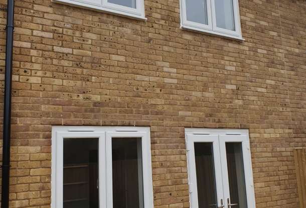 cleaning prevent glass damage