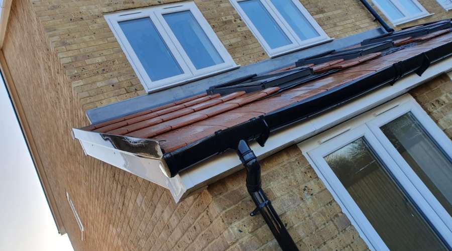 Fascia cleaning Kent