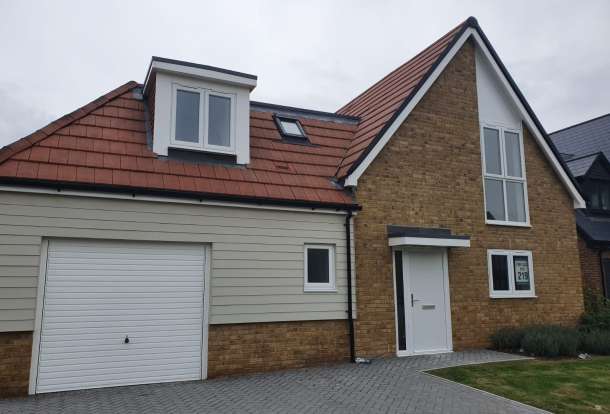 professional window cleaning better than doing it yourself