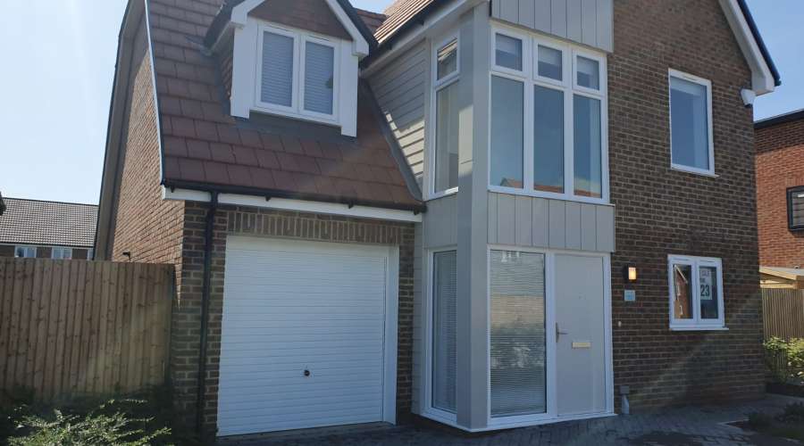 Window cleaning on House Kent