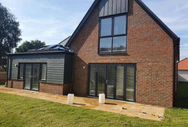 Window Cleaners Avoid Streaks